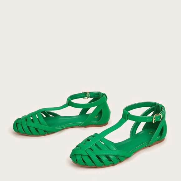 Green shein sandles - Picture 4 of 5